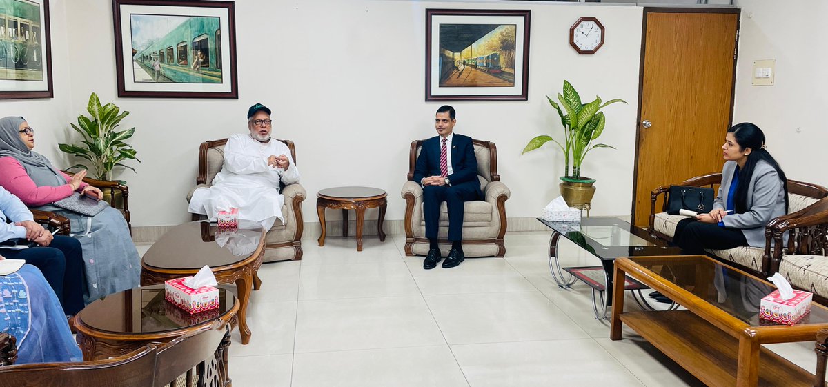 Nepal in Bangladesh (@nepalinbgd) on Twitter photo Ambassador <a href="/gsbhandaari/">Ghanashyam Bhandari</a> called on Hon. Adviser for Power, Energy and Mineral Resources of Bangladesh H.E. Mr. Muhammad Fouzul Kabir Khan this morning.
Acknowledging the progress made thus far, they agreed to expedite ongoing negotiations aimed at consolidating bilateral and Ambassador <a href="/gsbhandaari/">Ghanashyam Bhandari</a> called on Hon. Adviser for Power, Energy and Mineral Resources of Bangladesh H.E. Mr. Muhammad Fouzul Kabir Khan this morning.
Acknowledging the progress made thus far, they agreed to expedite ongoing negotiations aimed at consolidating bilateral and