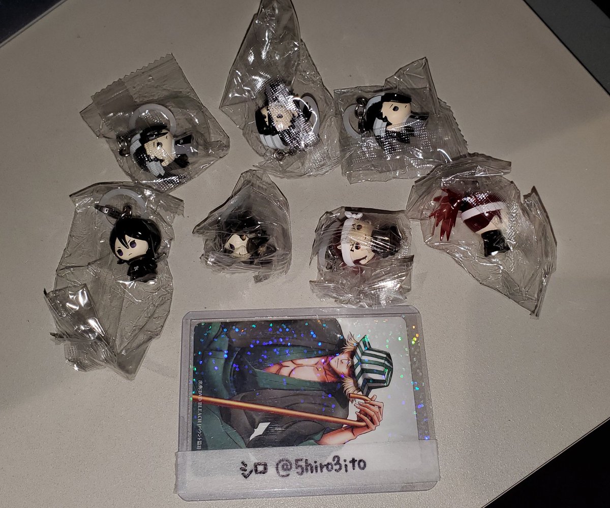 5hiro3ito's tweet photo. 【交換】BLEACH ブリーチ
めじるしアクセサリー チャーム ガチャ

譲：恋次 ルキア 白哉
求：浦原 or 定価＋送料

交換2点〜/譲渡1点〜  (郵送のみ)
検索からでもお気軽にお声掛けください🗣️ https://t.co/ZpUUbFtr1u