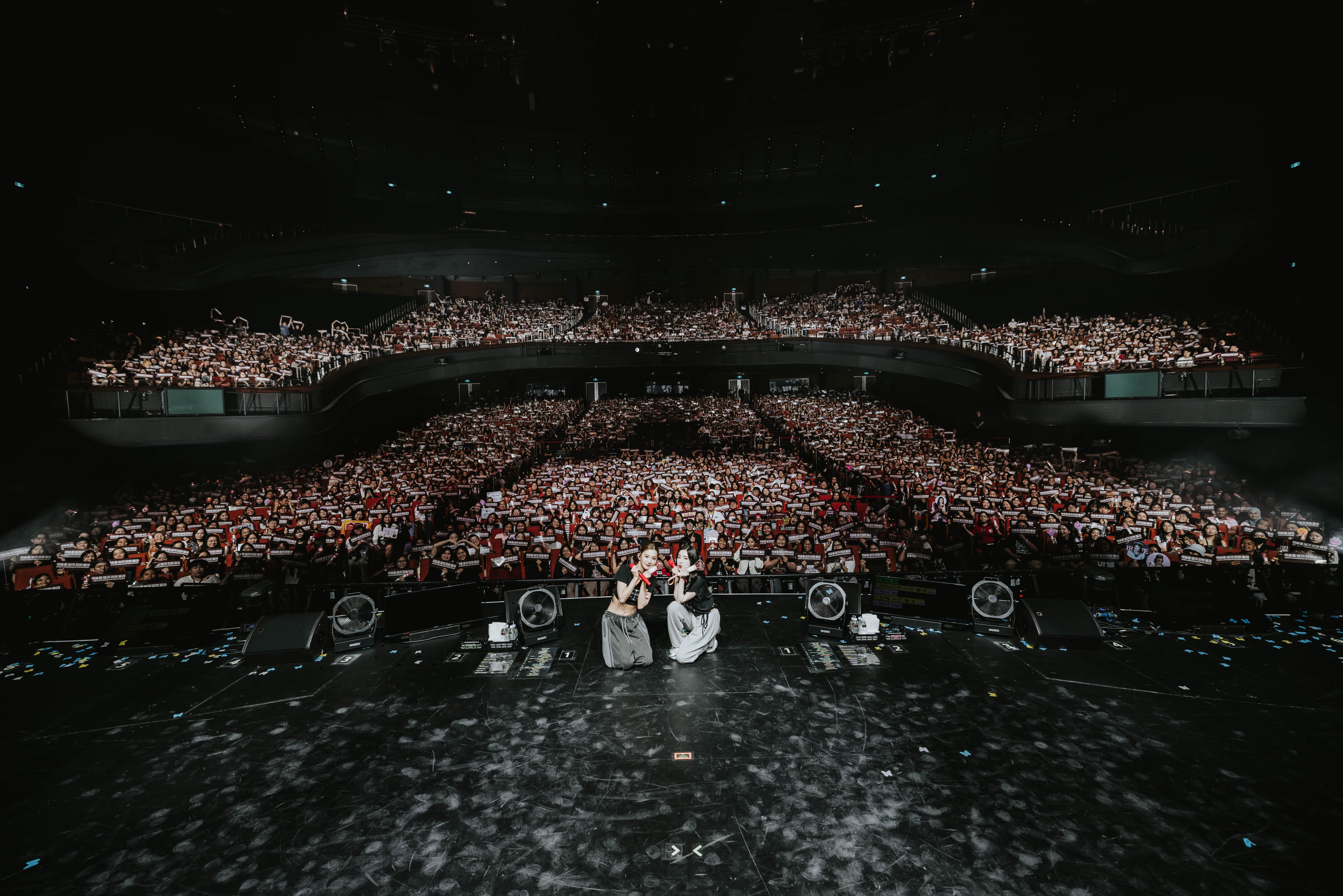 GvPOiYuX0AA69PW?format=jpg&name=4096x4096