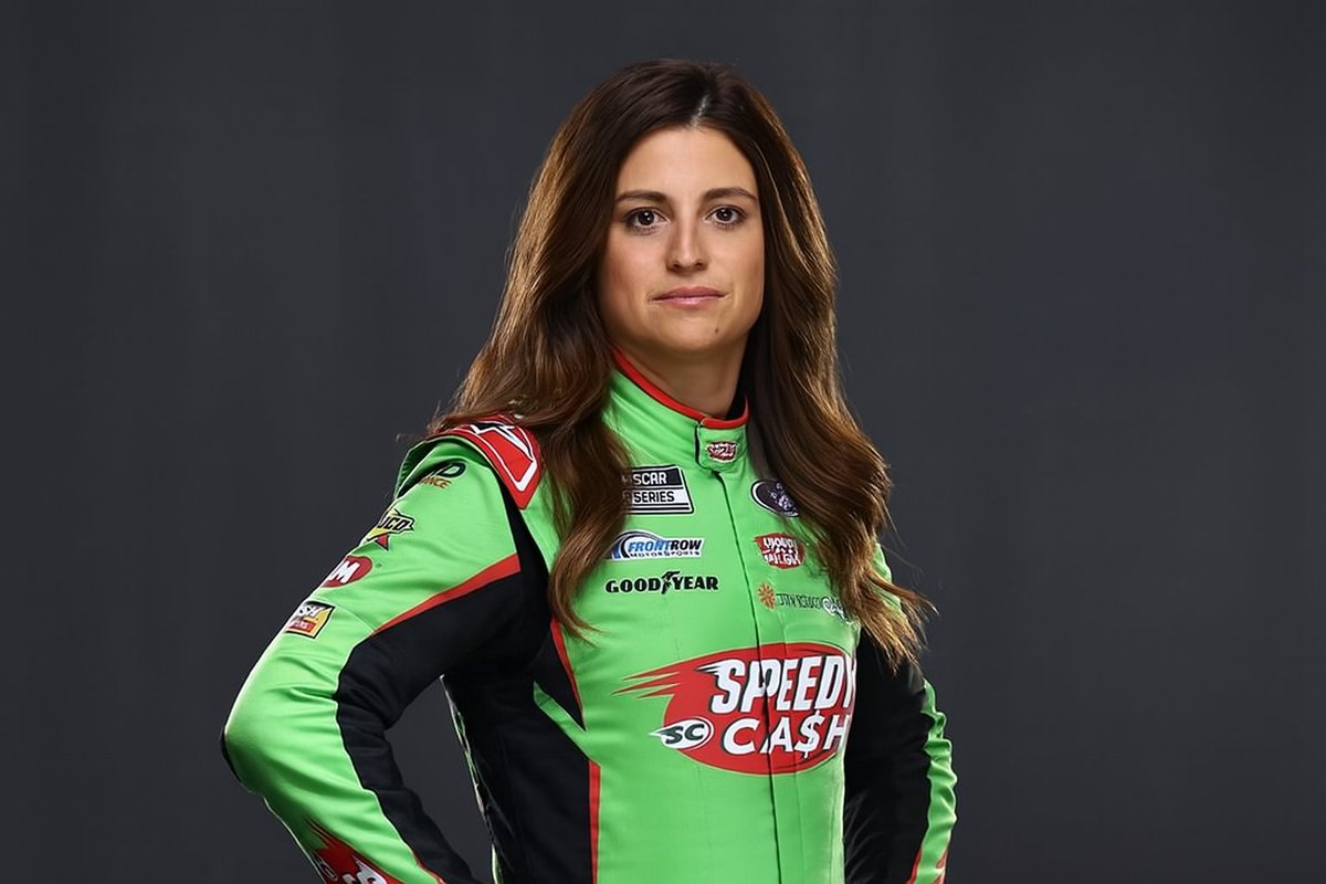 Raidiann's tweet photo. @Team_FRM Come get your driver, Is that @ZaneSmith or more like Jane Smith!? 😂
#ZaneSmith #NASCAR #FrontRowMotorsports #SpeedyCash #FordPerformance #NASCARTwitter #JaneSmith #ChatGPT #FunnyPost @FordPerformance @speedycash #NASCARHumor #NASCARFans #RacingTwitter #Motorsports https://t.co/uxaPhcchKa