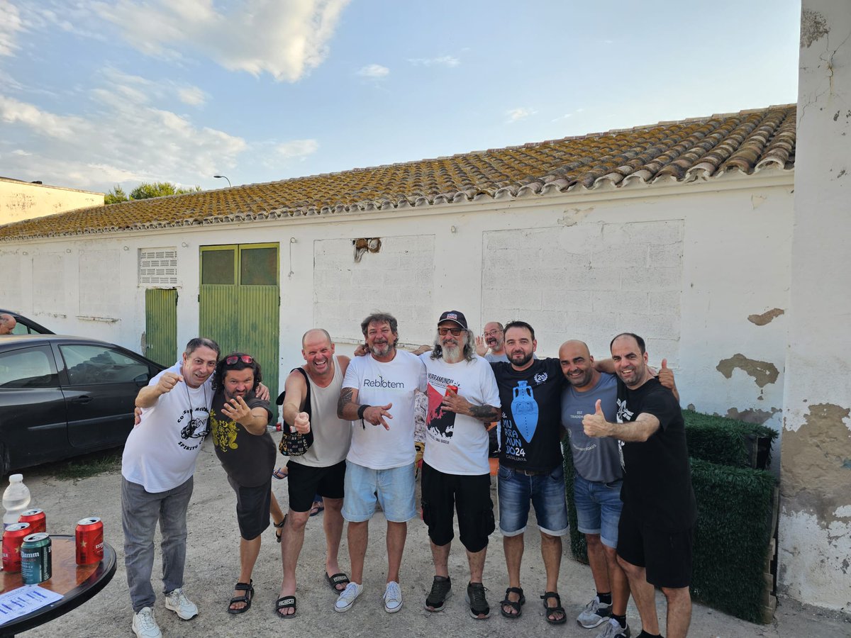 🎉 Ahir es va posar punt final a una #5lligacatalanademorra memorable. Felicitem a les quatre parelles finalistes:

🥇Tempo &amp; Pakel
🥈Rafa &amp; Tito
🥉Mosquit &amp; Cascante
🏅Galera &amp; Jaume

Però sobretot agrair les 29 parelles que heu format part d’aquesta 5a edició. Gràcies!