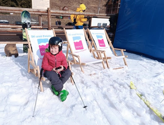 Luxusní lyžba v zapadlém koutě Krušných hor. Sníh tu mají nejdýl, ceny jsou celkem příznivé. ⛷️⛷️⛷️

papous1.blogspot.com/2025/03/skiare…