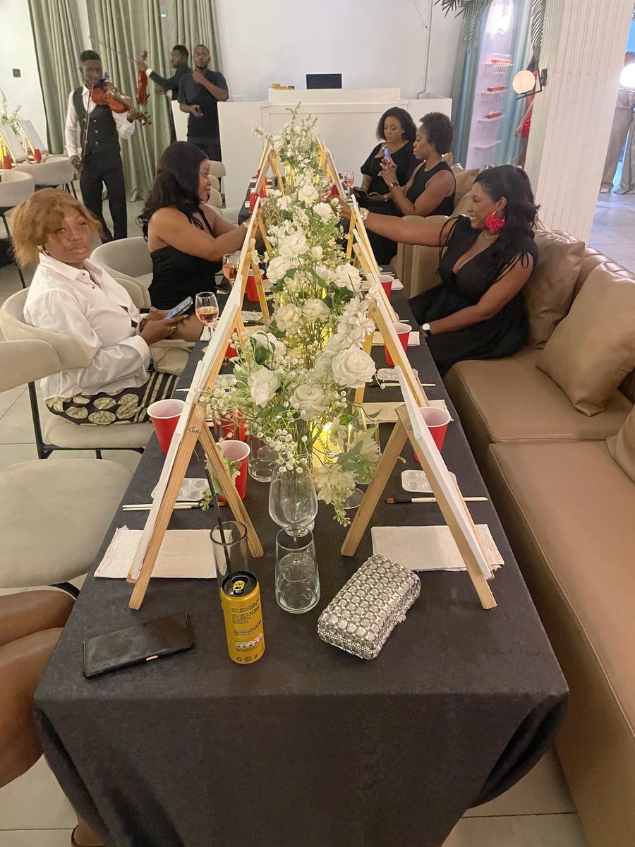 Put together and instructed a Sip and Paint session for Chef Miyonse x Amabile Di Rosa, and the guests had an amazing time!

I’m still taking bookings for sip and paint events for all occasions. Kindly retweet to spread the word 🫶🏾