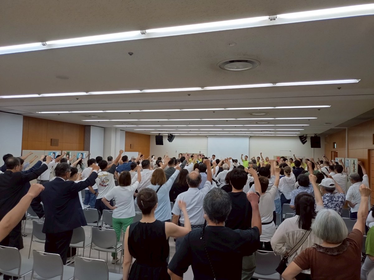 nishidakaoru's tweet image. 本日は京阪西三荘駅からのスタート。山口たくや守口市議と一緒に行いました。駅に向かう途中、京阪門真市駅前には滝井としゆき門真市議もお一人でされていました。＃佐々木りえ ＃岡崎ふとし 2人当選が必要なんです。どうぞ宜しくお願いいたします。…