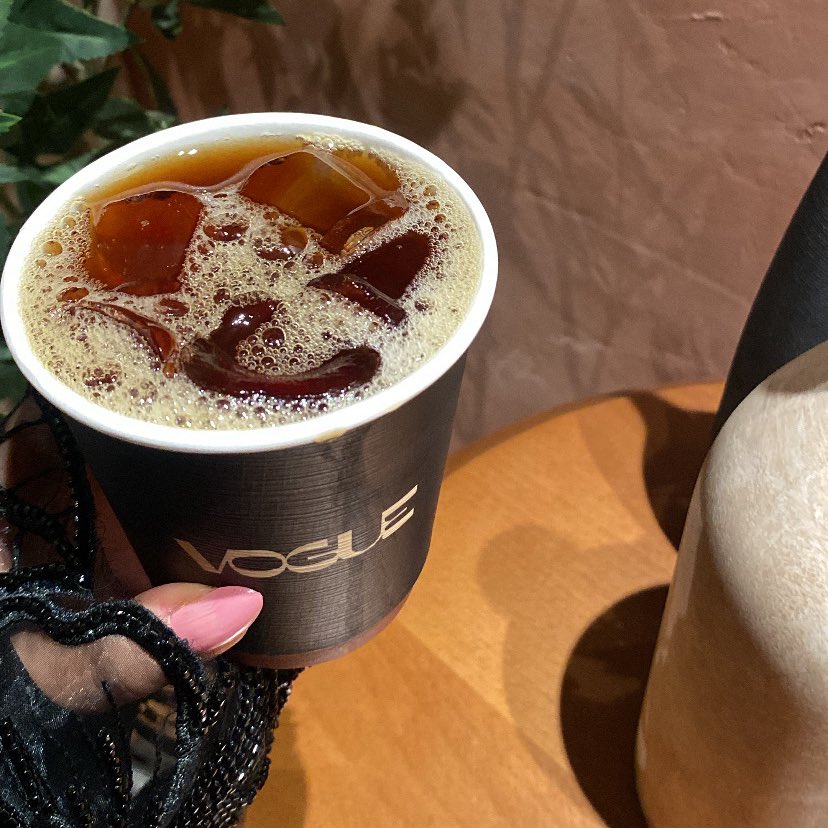 عموماً — لا تحدّ الواحد على أقصاه وتلومه