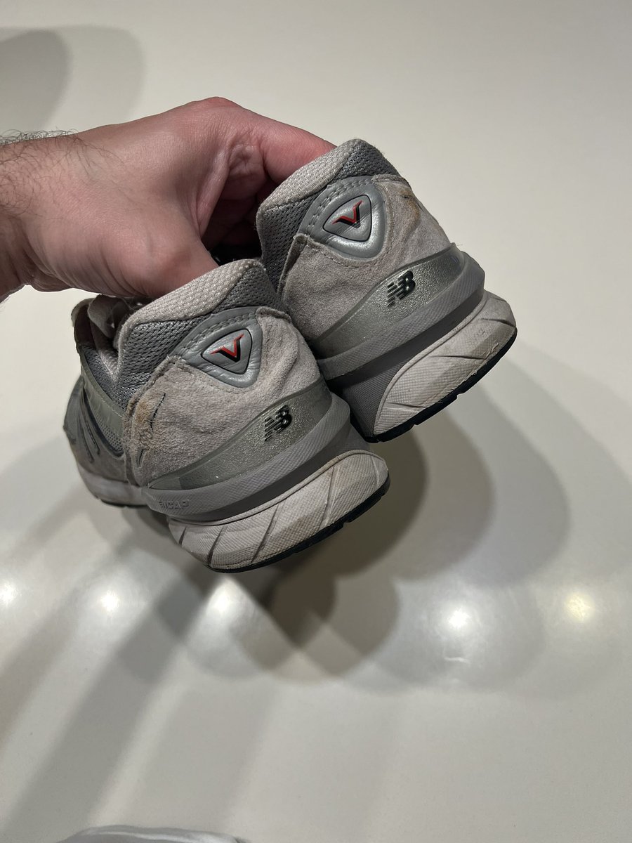 lthrsneakermike's tweet photo. I have these .. Size 9 .. best offer + shipping #gaysneaker #sneakergay #sneakercum #sneakerfetish #sneakerkink #leathergay #gayleather #leathercum #leatherkink #bootcum #bootkink #bootfetish https://t.co/HvZkY4RdwB