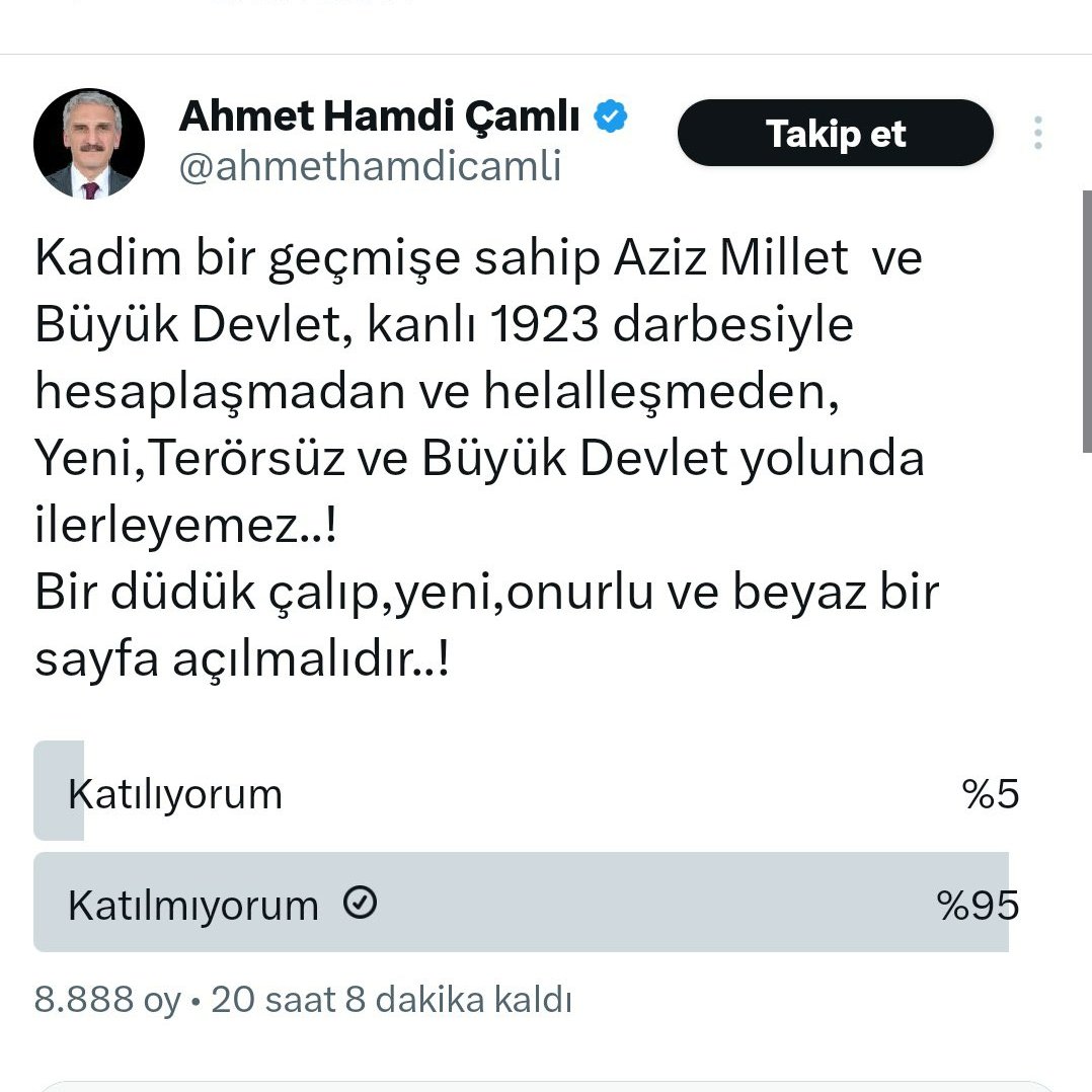 Türk Milletinden tokat yiyen Yunanistan'da 
23 Ekim 1923'te Darbe girişimi oldu.
Yeliz'de püsküllü hocası gibi Yunan tohumu olduğu için bunu dile getirmiş olmalıdır. 
Yunan Medeniyetini Aziz Millet ve Büyük Devlet olarak bahsediyor.
Atatürk bunlara nasıl çakmışsa hâlâ