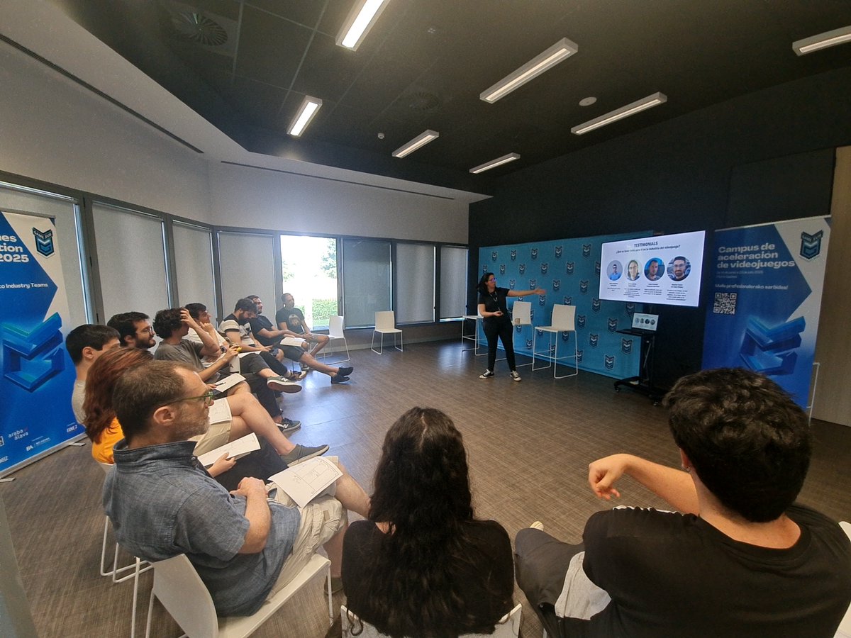 🎮👾 La experta en desarrollo de negocio, Sandra Samper, ofreció el pasado jueves en el #campus una inspiradora charla titulada "El Plan de Negocio no me lo pide el Publisher, ¿para qué lo quiero?". Con un doctorado en Game Studies y una sólida trayectoria en producción,
