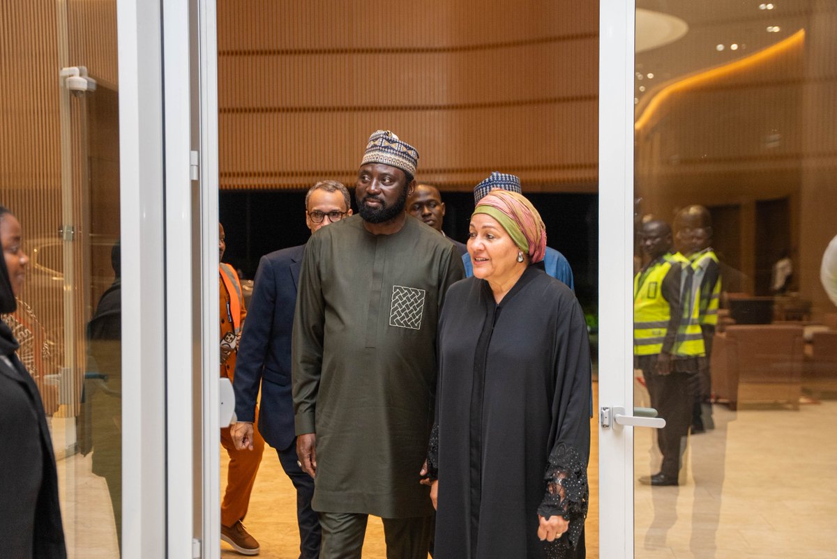 UNGambia's tweet photo. ✈️Touchdown in Banjul!

Deputy UN Secretary General @AminaJMohammed warmly welcomed by @MOFAGambia Foreign Minister H.E. @HeTangaraM  and @UN_Gambia Resident Coordinator @karlfredpaul. 

During her visit, DSG will engage with govt officials and key partners on #SDG acceleration. https://t.co/h9AbiV0nOG
