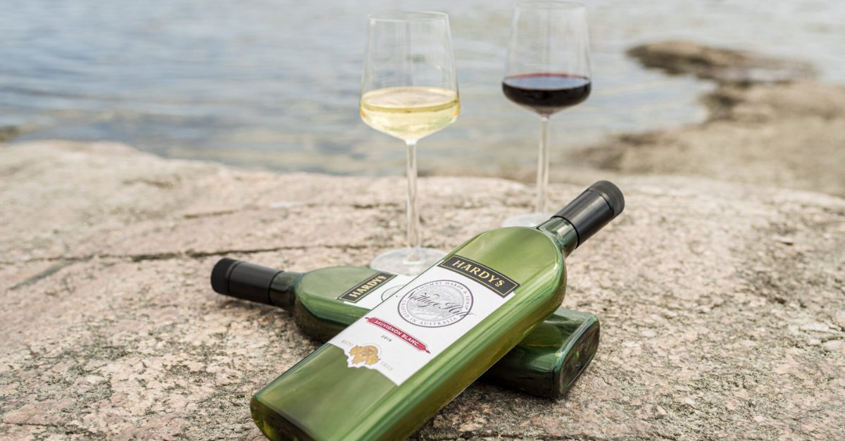 The_Buyer tweet media