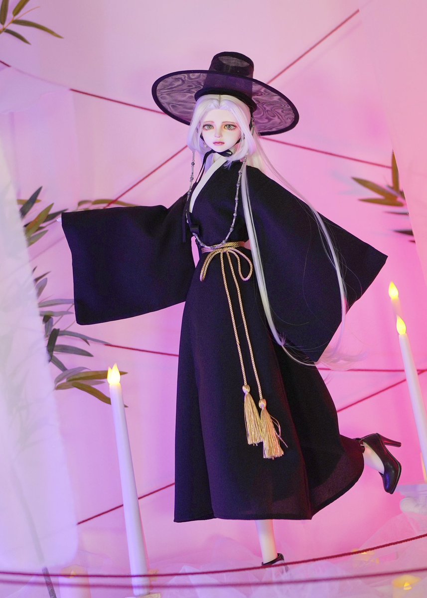 [선비 두루마기 (흑색)] 루츠 시니어델프 8Type 착용

🗓️ 선주문 기간 : ~8/3 까지
✔️ SD 63-65/68, 70급, 75-76급, 78급
✔️ 소매•총기장•옆트임 옵션 선택 가능
#트인덕장터