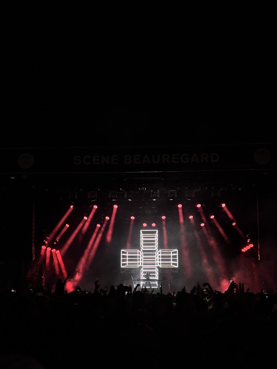 lynxx_lp's tweet photo. Martin Garrix at Beauregard was my only Garrix show this year and I will remember it for a long long time the energy was insane https://t.co/7IB0k1iwVP