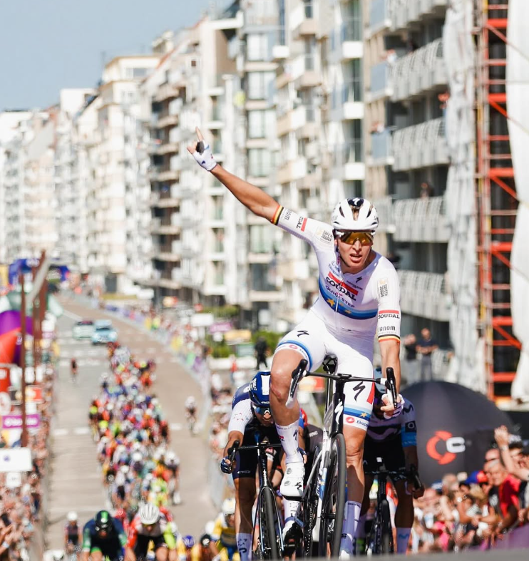 Tour de France 2025 stage 3 🇫🇷

🏆 Merlier
⭐️⭐️⭐️ Milan, Philipsen, Meeus, Girmay
⭐️⭐️ Waerenskjold, , Dainese, De Lie, Penhoët, Lund Andresen
⭐️ Groenewegen, Ackermann, Jeannière, Bauhaus, Coquard

👀 Watson
🙏 Bol

#TDF2025