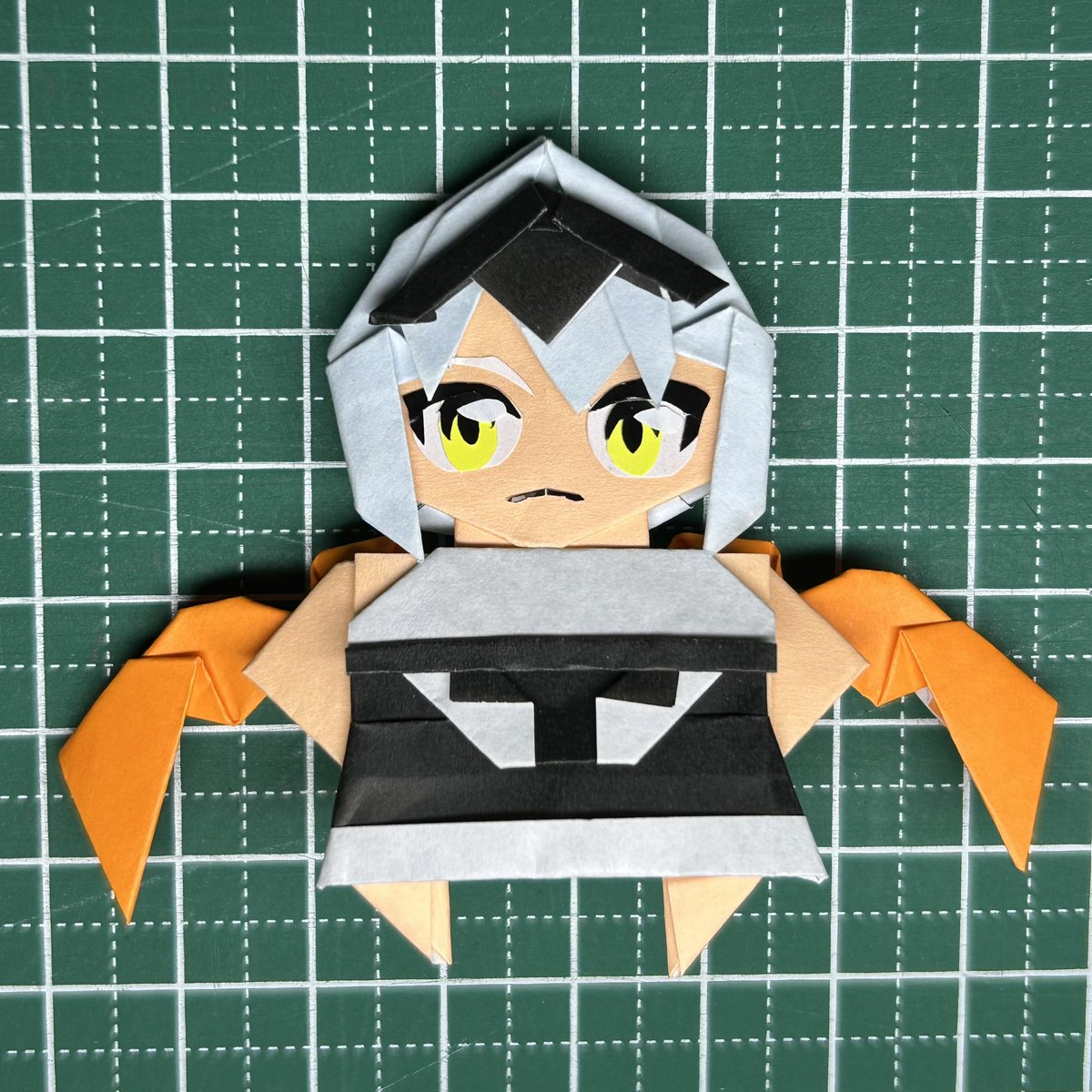 ZZZより「アンビー」を折り紙で作ってみました⚡️

アンビーは髪の毛が特徴的で作りやすいかも？？
#ゼンゼロ 
#ゼンゼロ1周年 
#折り紙 
#アンビー