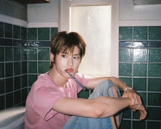 มู้ดดีมาก พ่อหนุ่มอนาล็อค พระเอกหนังรักปิดเทอมฤดูร้อน