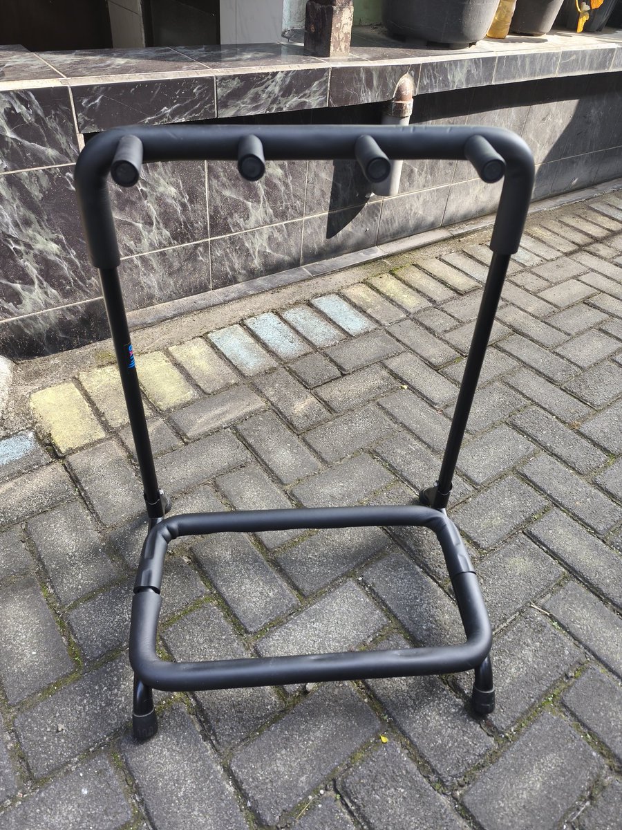 [DINIAGAKAN]
M-Vave ABY Box
Gigbag Pedalboard Tebel (size: 48x25x15)
Stand gitar isi 3

mulus, normal, dan murah² semua

serious buyer hit me on DM
<a href="/0tk0il/">ØTöNGKØiL</a> <a href="/b0nnysidharta/">Orangdalem</a> <a href="/teslamanaf/">KUNTARI</a> <a href="/SoundOfYogi/">Yogi Natasukma™</a> <a href="/daniellzuryass/">Divisi Pemerhati dirimu</a>