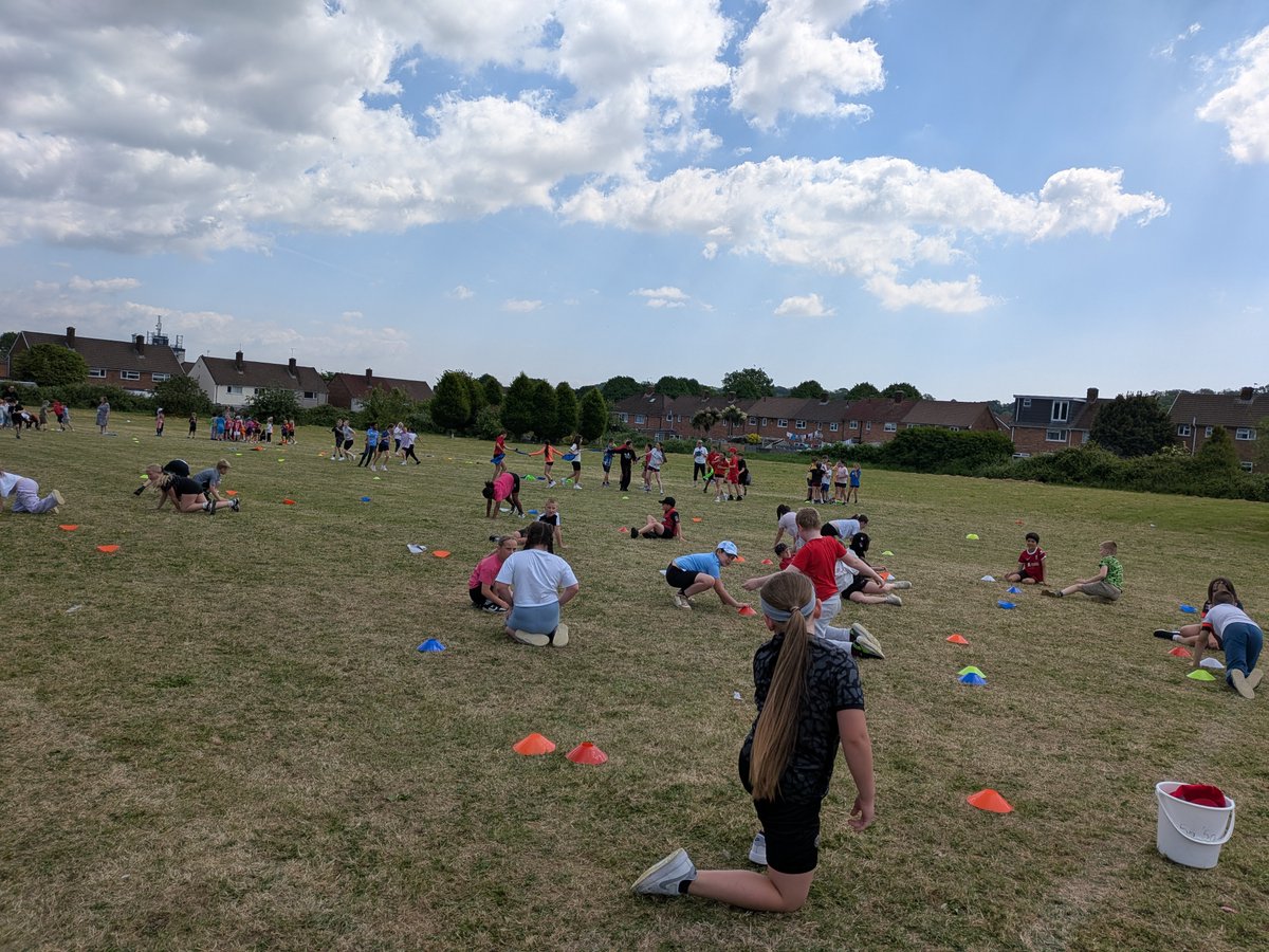 CCFC_Foundation's tweet image. Another fantastic term of classroom fun and physical activity wrapped up with a #JoyofmovingUK Festival at Pencaerau Primary School 💙
With the @JoyofmovingUK games from @FerreroUK, we’ve been helping children across local schools grow key life skills through movement and play🏃♀️…