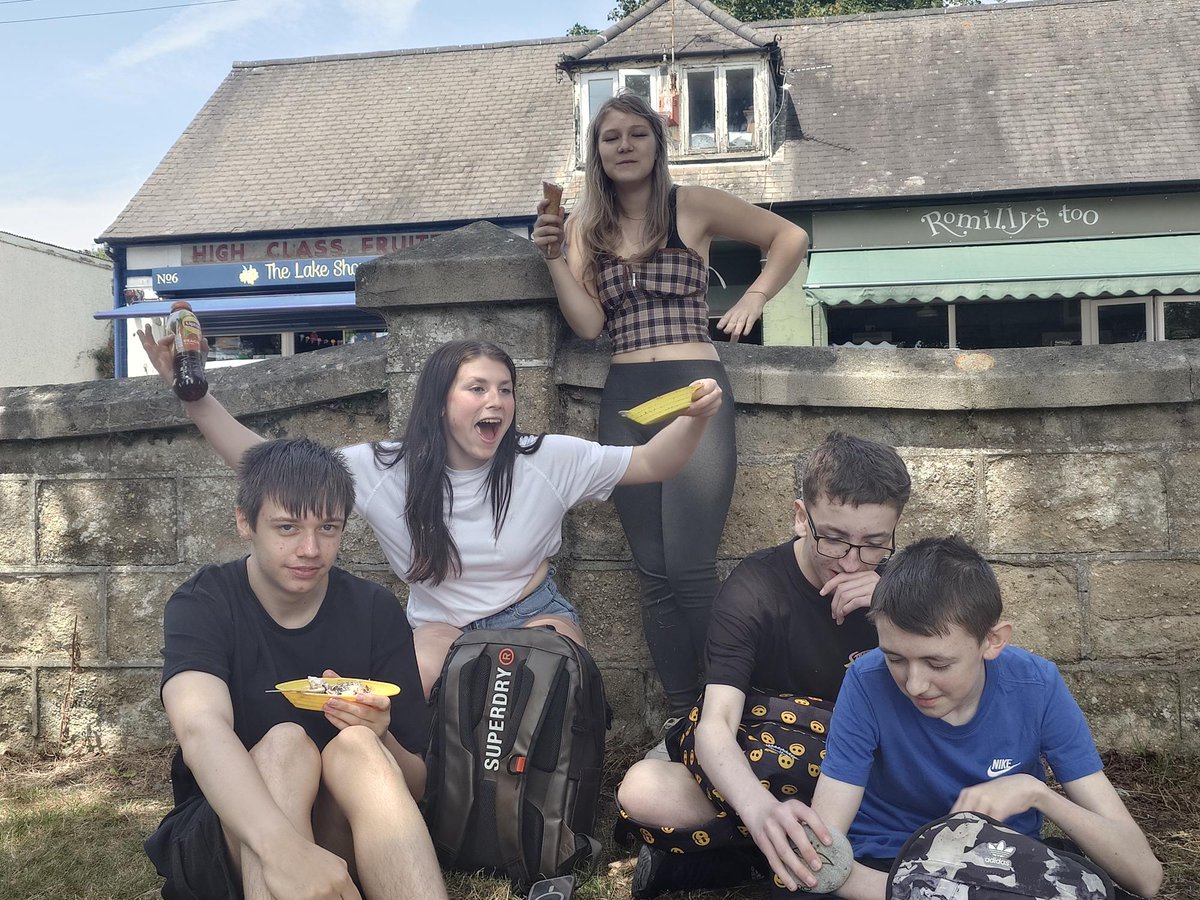 All smiles on our Geography trip to a warm and sunny Cold Knap!

Students were a credit to the school and themselves throughout as they carried out their fieldwork.