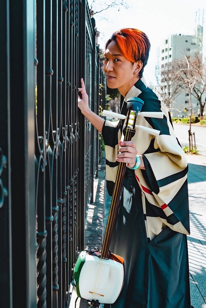 FM GIFU【公式】 (@fmgifu) on Twitter photo <ゲスト情報>
7/9(水)17:00~19:00【TWILIGHT MAGIC】18時台
山口晃司 (<a href="/koji0507/">山口晃司/koji yamaguchi</a>)さんが
スタジオに登場‼
お楽しみに✨
📱💻で聴くなら #radiko 👇
radiko.jp/share/?sid=FMG…
#山口晃司
#fmgifu <ゲスト情報>
7/9(水)17:00~19:00【TWILIGHT MAGIC】18時台
山口晃司 (<a href="/koji0507/">山口晃司/koji yamaguchi</a>)さんが
スタジオに登場‼
お楽しみに✨
📱💻で聴くなら #radiko 👇
radiko.jp/share/?sid=FMG…
#山口晃司
#fmgifu