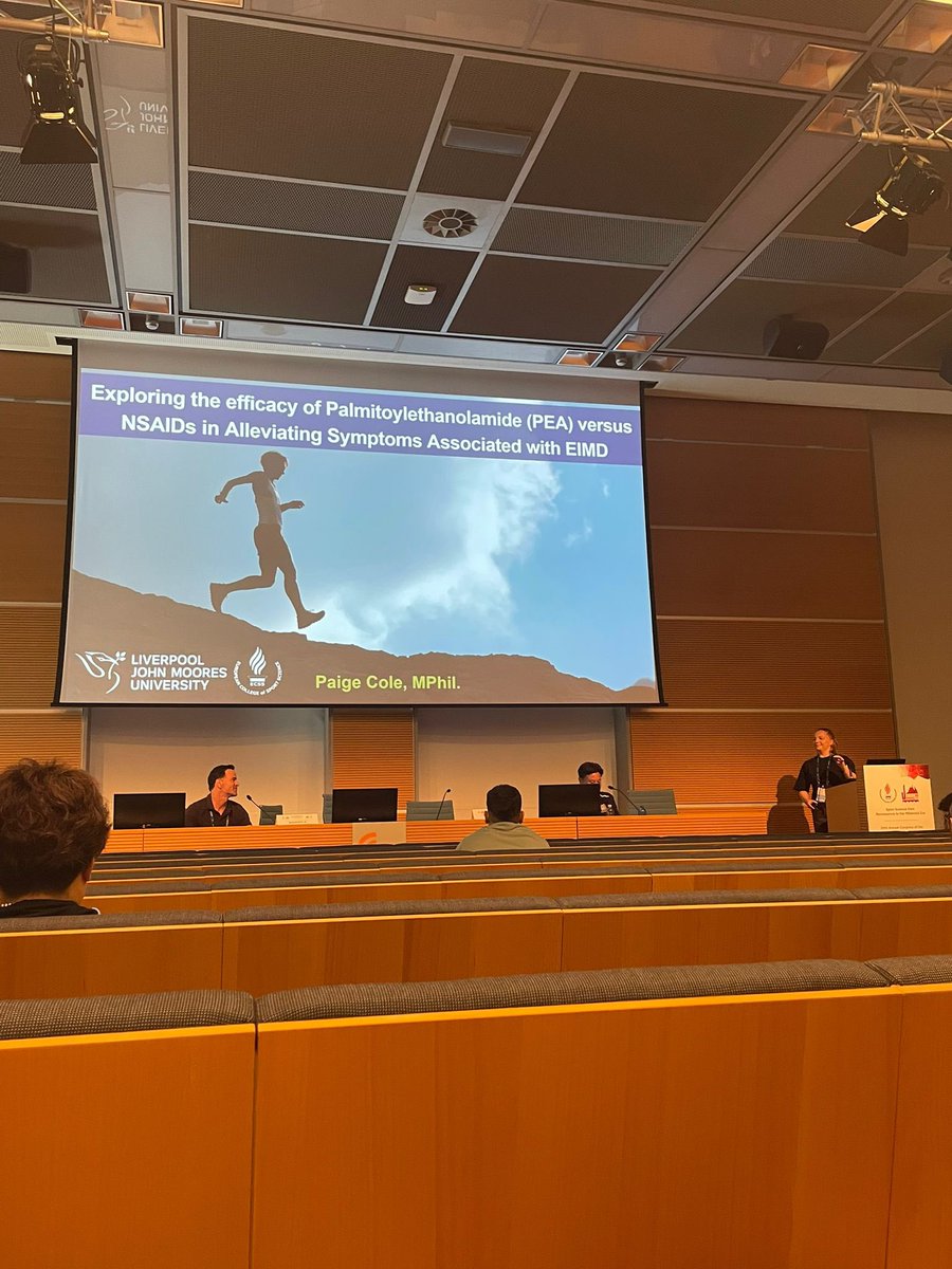 paigecole44's tweet image. Had an amazing time in Rimini @E_C_S_S presenting data from my PhD! Great to catch up with friends and support fellow PGRs sharing their brilliant work 🇮🇹🧠