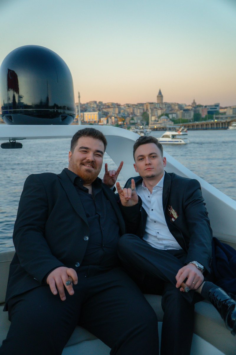 Türkiyeli değil Türk gençleriyiz