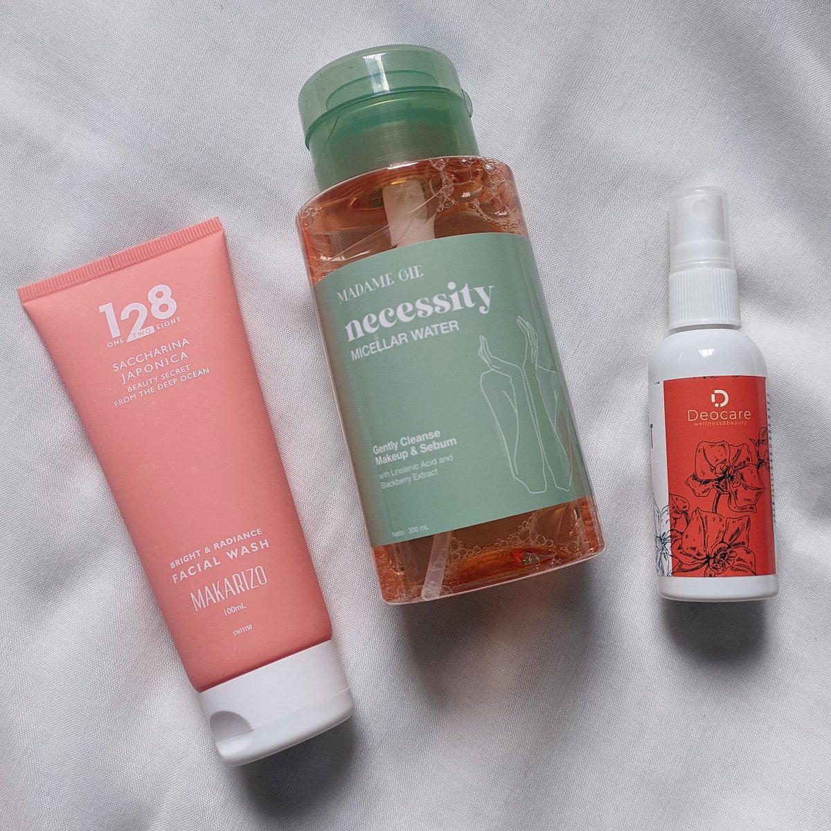 💫💫PRODUK UNDER 50 RIBU YANG WAJIB MASUK LIST 7.7 

bahkan ada yang cuma 5 ribuan aja loh!