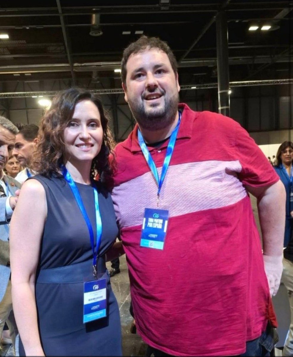 Hola <a href="/ppopular/">Partido Popular</a> <a href="/IdiazAyuso/">Isabel Díaz Ayuso</a> <a href="/Idiazaquso/">Isabel Díaz Ayuso, Presidenta cuqui fake ⚪</a> <a href="/ComunidadMadrid/">Comunidad de Madrid</a> 
"Nosotros no estableceremos nunca contacto con independentistas filoetarras" Vuestras palabras, la realidad. Con el alcalde de San Xoán de Río de Ourense. De nada. #euskalpresoaketxera #CongresoPP