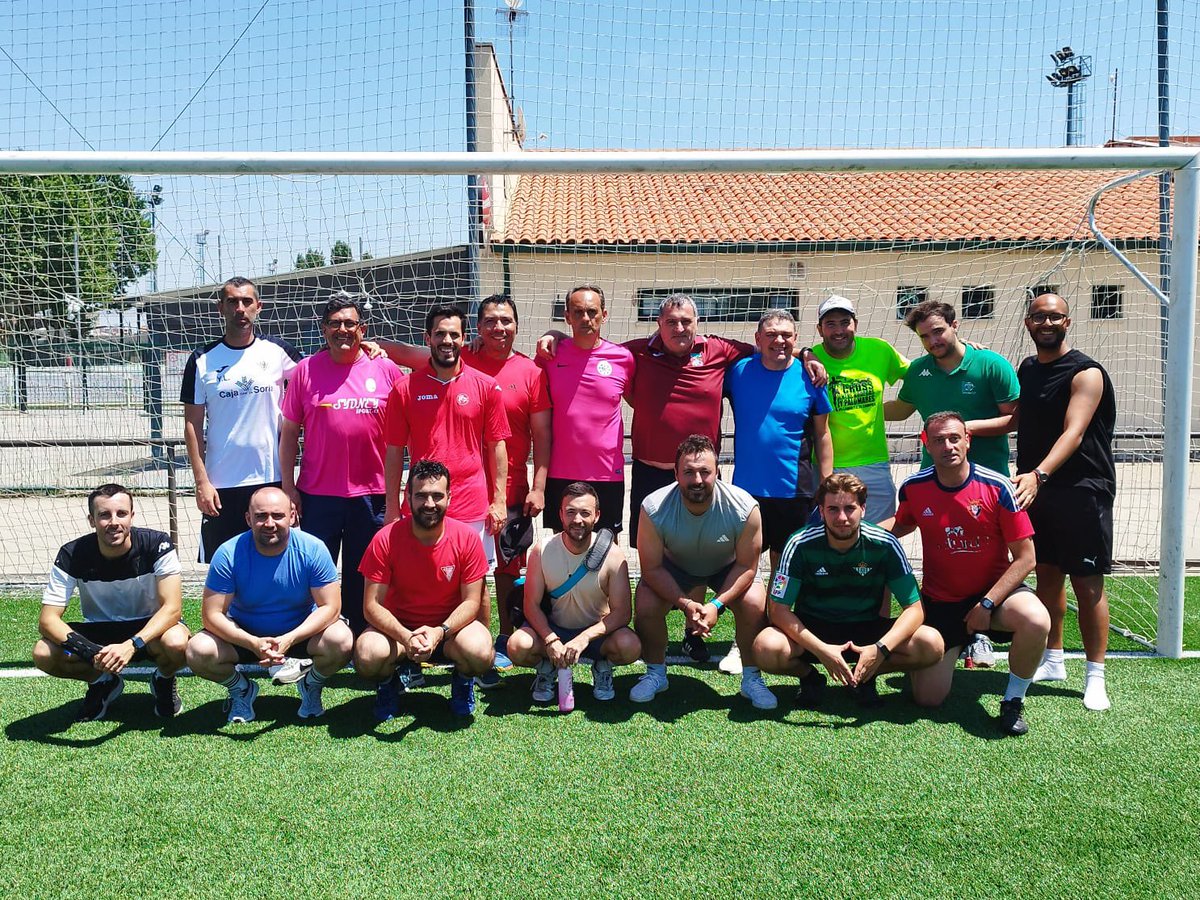 Curso de entrenadores UEFA “A” ✅
<a href="/FCyLF/">RFCYLF</a>