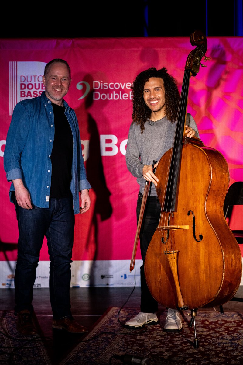 James Oesi is a wonderful double bassist, and he has the most INCREDIBLE instrument. To learn about his incredible music, check out our interview from the 2021 Dutch Double Bass Festival. It's back this year under the name BassFest, check it out!
discoverdoublebass.com/interview/jame…