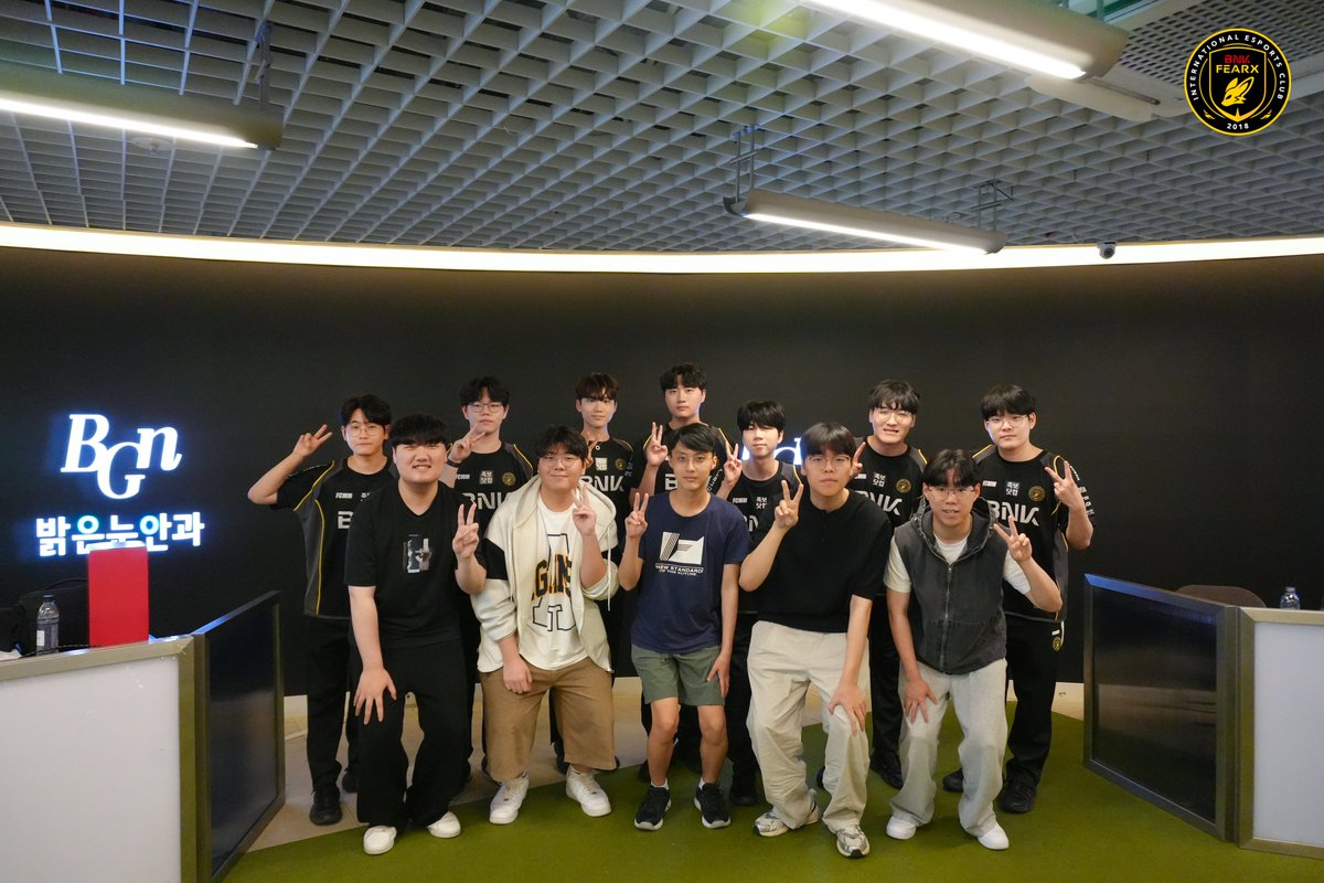 BNK FEARX LoL tweet media