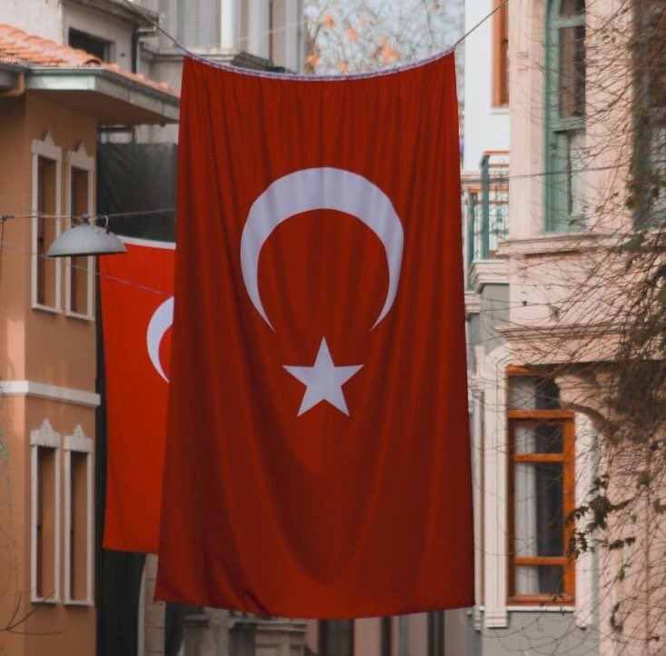 12 yiğit🇹🇷
12 evlat🇹🇷
12 Ocak🇹🇷
12 Mehmetçiğimiz🇹🇷

Çok üzgünüm Ailelerine ve sevdiklerine bu acı'ya
dayanma gücü, Sabır diliyorum..
Başımız Sağolsun 🇹🇷🇹🇷🇹🇷🇹🇷

#Pençe_Kilit_Harekatı