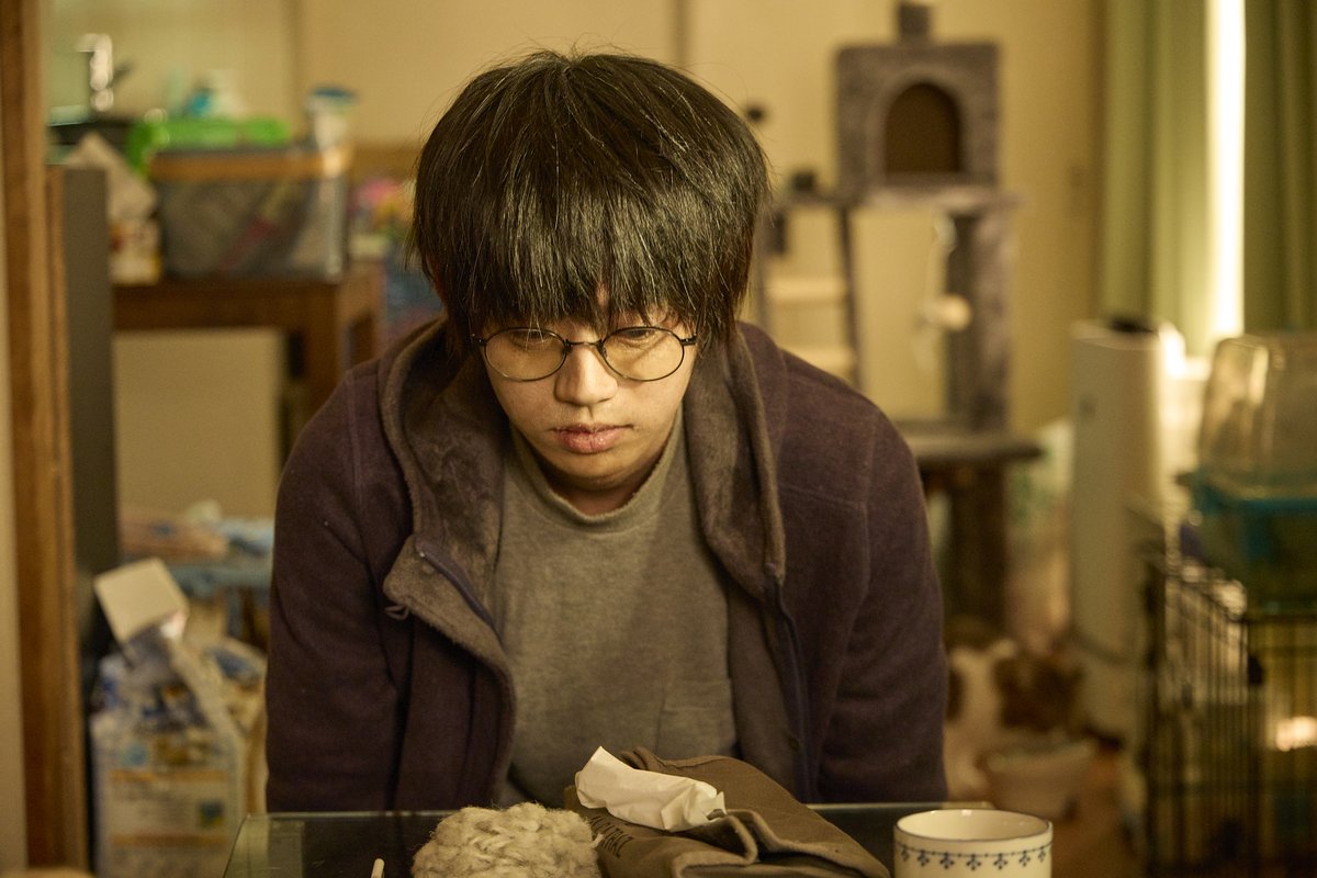 映画『近畿地方のある場所について』公式アカウント on X: "『#近畿地方のある場所について』 #のせりん さんが出演します。 オーディションで #白石晃士 監督が選びました。 絶賛の演技です。映画初出演です。 怪異に巻き込まれる大学生・目黒裕司 役です。 物語の鍵を ...