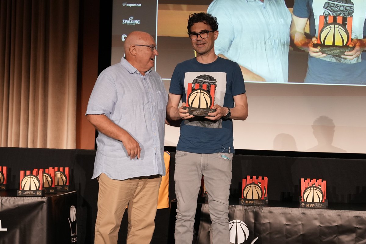 Trofeu ACEEB - Memorial Albert Gasulla

🌟 SUSANA BOSCH
🌟 MANEL COMPTE
🌟 MONTSE RUBIO
🌟 ALBERT JOU

Reconeixement als entrenadors catalans de formació