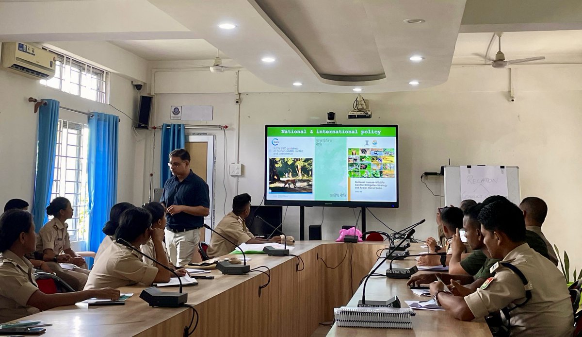 wti_org_india's tweet image. 36 frontline staff of the Doomdooma & Tinsukia Forest Divisions participated in a human-wildlife conflict mitigation training at Doomdooma College #Assam from July 3–4, 2025.
Hosted by WTI in collaboration with @assamforest & World Land Trust.