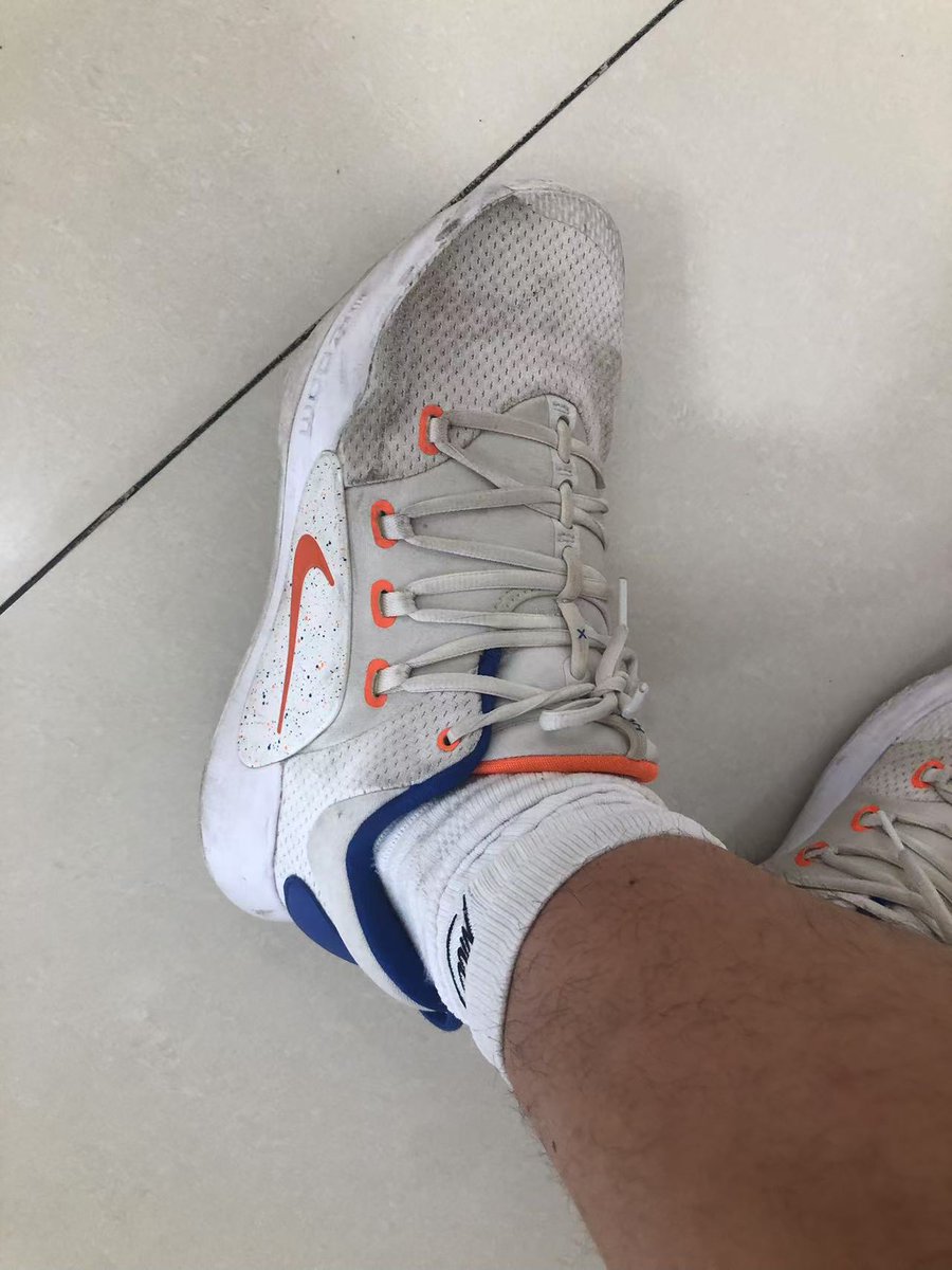 对于s来说球鞋就是用来穿的🥵