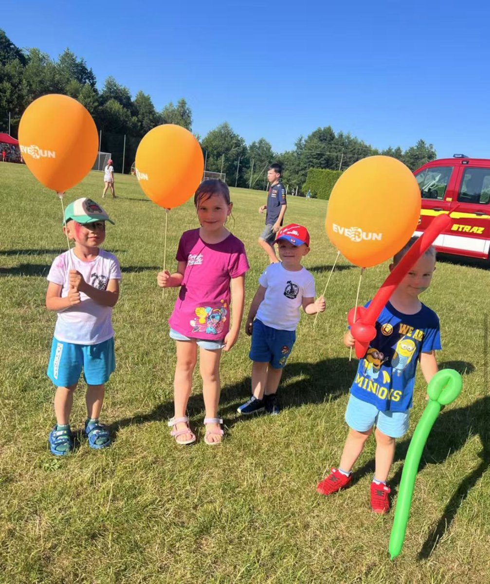 everun2007's tweet image. A heartfelt thank you to our customers in Poland for sharing these amazing photos.
From reliable loaders to meaningful partnerships — thank you for being part of the Everun family.
#EverunLoader #Compactwheelloaders #wheelloaders #Everun #loaders