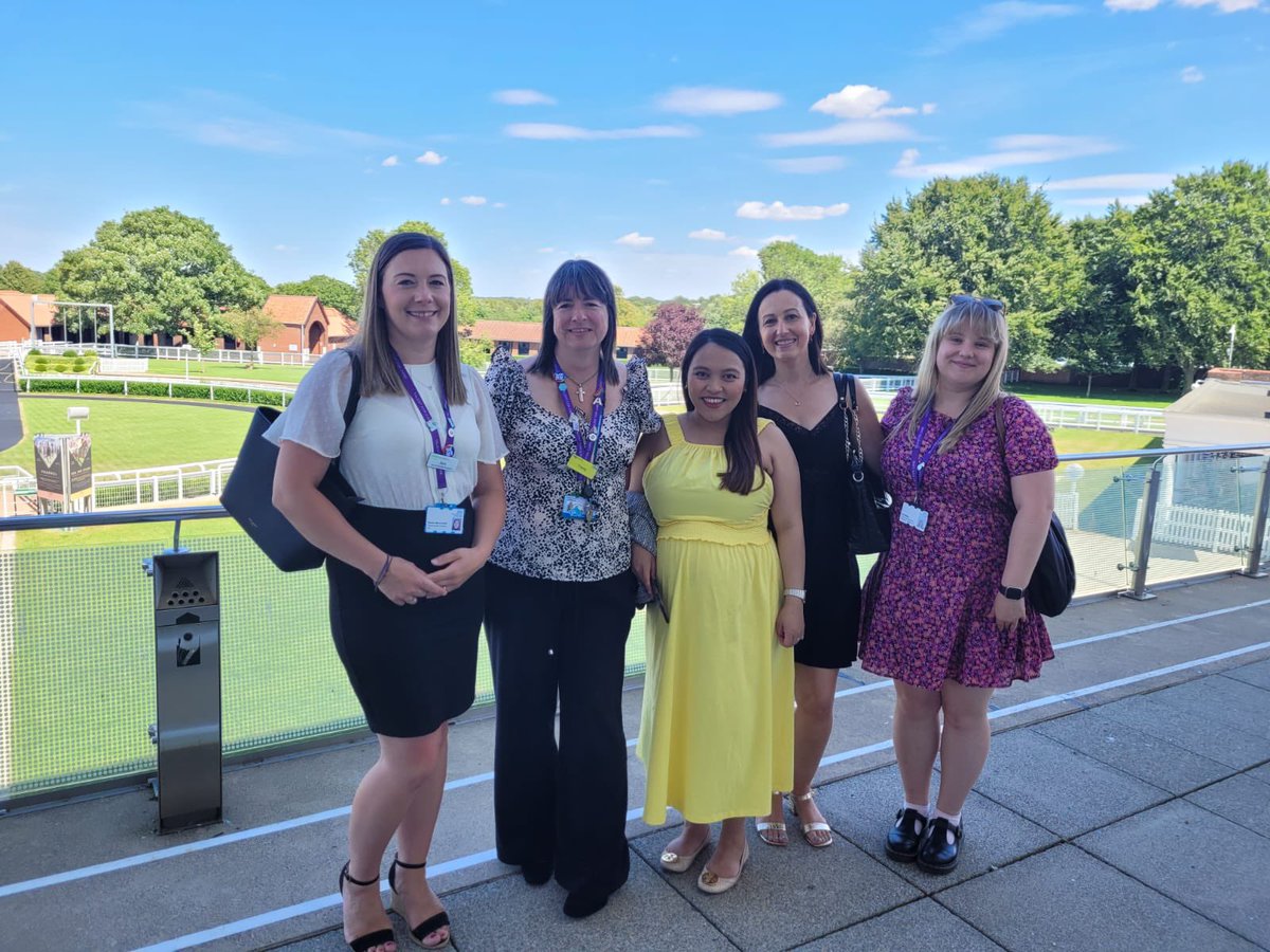 esneft_talent's tweet image. A successful afternoon at the Can Do Health & Care Awards!🏆
We're proud to have taken home not one, but TWO awards: runner up for Next-AHP, and highly commended for Next-Medic!🎉
It was an honour to sit alongside so many inspiring teams and individuals❤️
#NHSCareers #Success