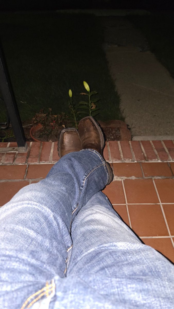 DetroitMade1975's tweet image. #life #summer #Michigan Having my coffee before I make my way into work. 5am