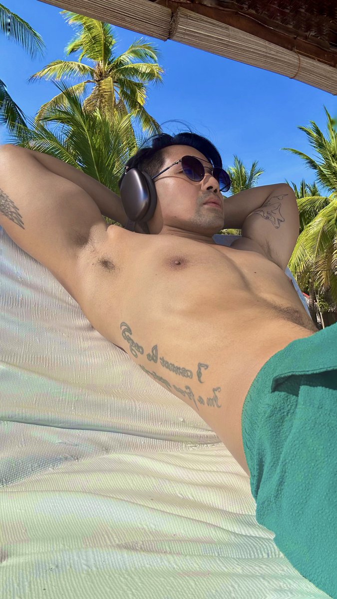 🕶️🌤️