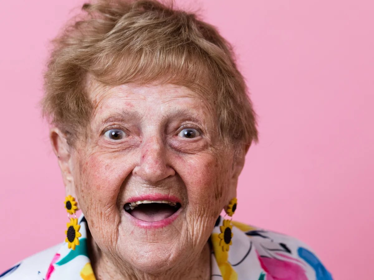 <a href="/NorthrnPrspectv/">Northern Perspective</a> <a href="/mario4thenorth/">Mario Zelaya</a> "Well colour me pink and call me pigpen, its him!  Its Pierre Poilievre!  I think my catheter is gonna overflow, fr fr!"