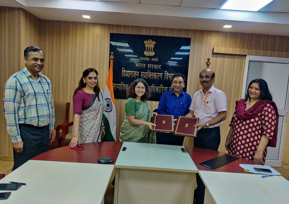 SAS_ProjectInc's tweet image. #ProjectInclusion hits a new milestone
Sri Aurobindo Society signs MoU with DEPwD on July 7, 2025, to advance inclusive education under RPwD Act, 2016.
Together, we are commited to empower every learner— through Project Inclusion. #InclusiveEducation #DEPwD
@Jt_Sect_DEPwD