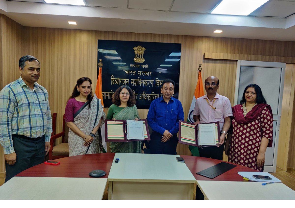 SAS_ProjectInc's tweet image. #ProjectInclusion hits a new milestone
Sri Aurobindo Society signs MoU with DEPwD on July 7, 2025, to advance inclusive education under RPwD Act, 2016.
Together, we are commited to empower every learner— through Project Inclusion. #InclusiveEducation #DEPwD
@Jt_Sect_DEPwD