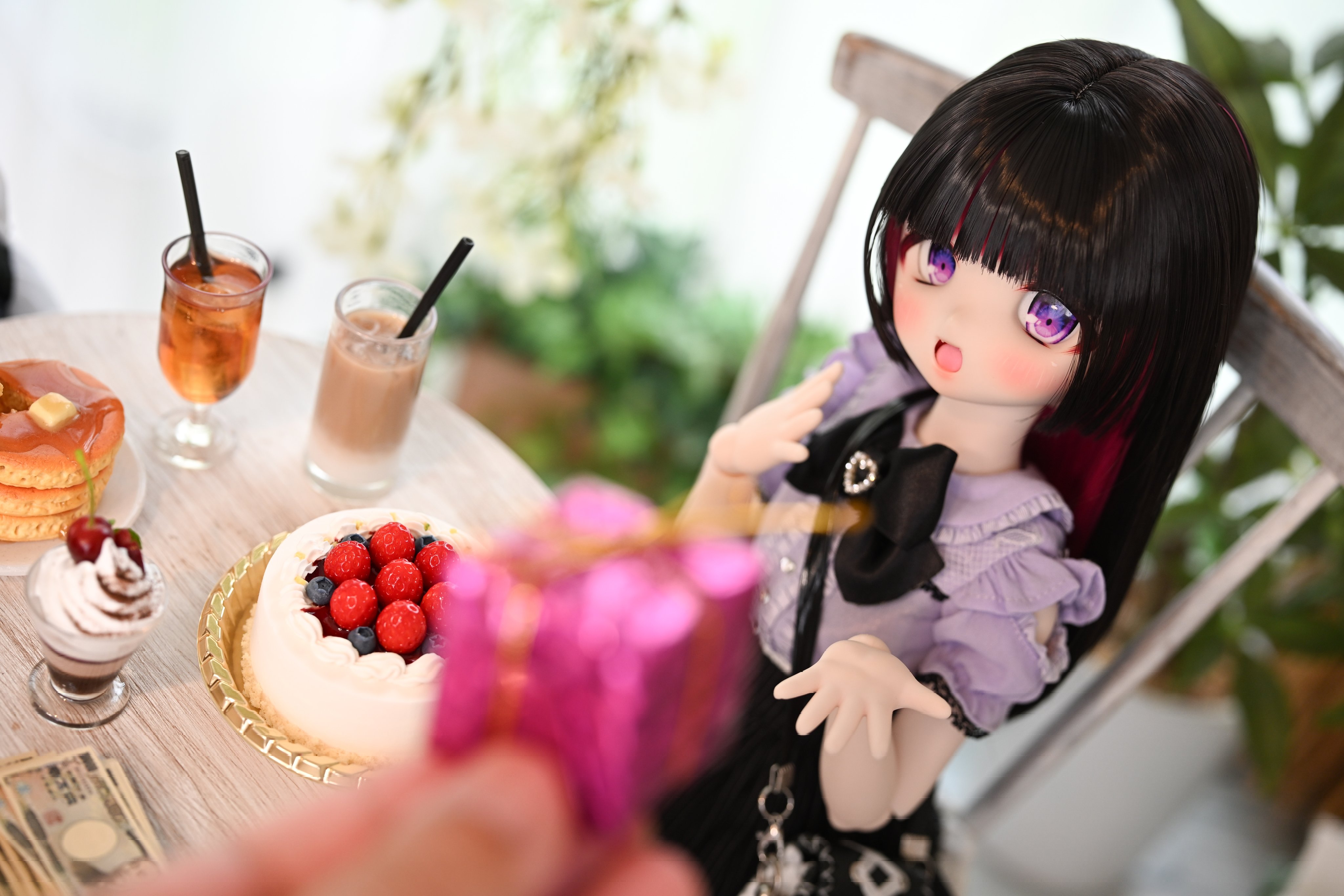 りんごちゃん | 小顔の皆様は絶対に後ろへ 下がらないでください
