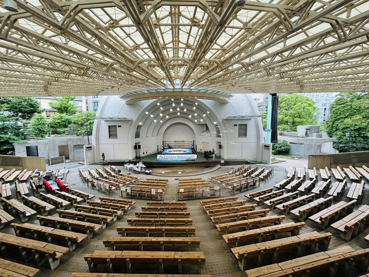 ＼📣7.10上野公園大会全対戦カード決定!!／

「ホワイト&amp;ブラック祭」
🗓️7月10日（木）18:30
🏟️上野恩賜公園野外ステージ(水上音楽堂)

◻️◼️メインは「ホワイト&amp;ブラック祭」
何が起こるかは当日のお楽しみ！
💪吉野🆚浅倉 シングルマッチ
⚔️OSW小藤🆚関茂 若手対抗戦

#bjw #大日上野 #osw_fan