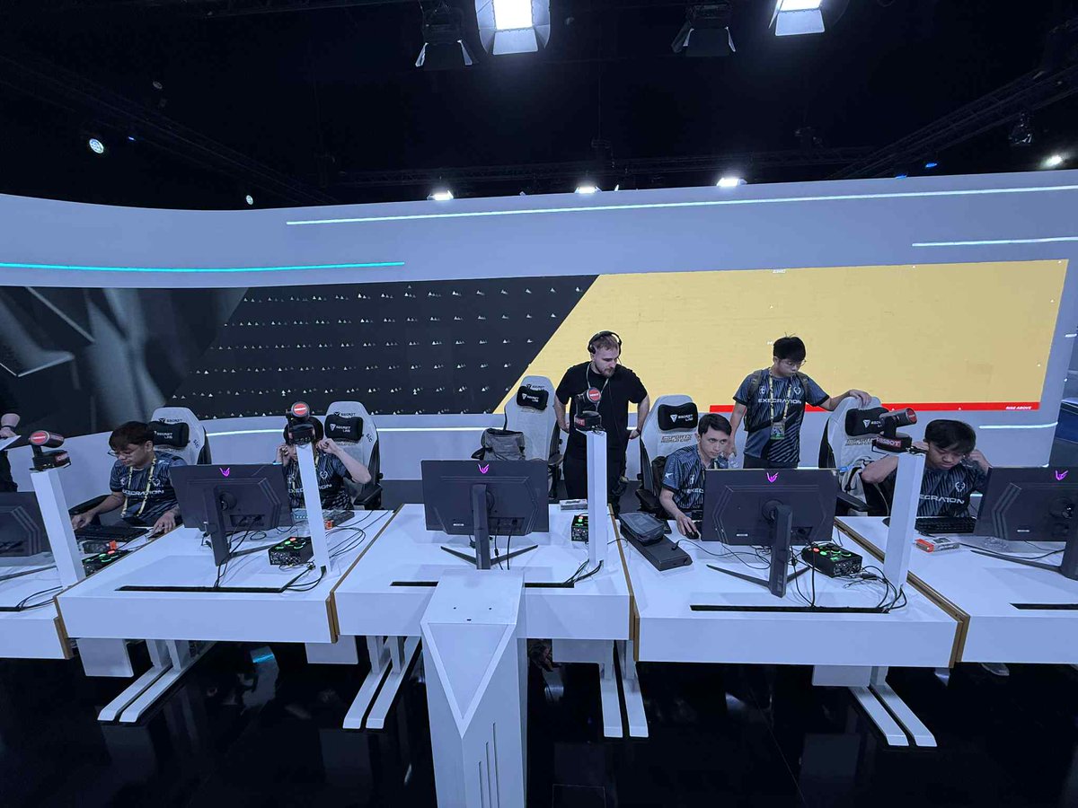Setting up our Gears , Getting ready for the Battle to come! 💪 🇵🇭🇵🇭🇵🇭

#ExeShot #747Live #TTRacingPhilippines
#EsportsWorldCup