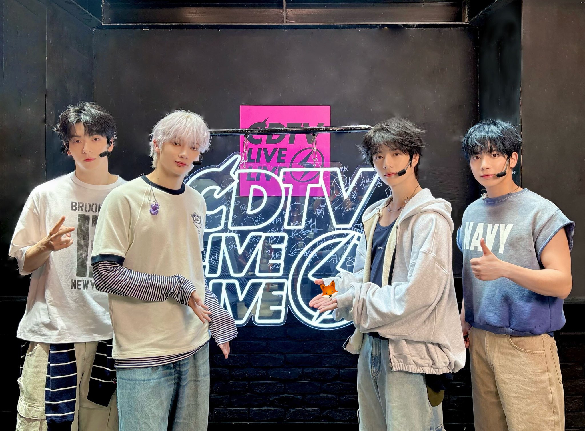 ヨンジュン TXT ライブ期間 Weverse Japan JP SWEET Unboxing TXT SWEET Japanese Album | Weverse Japan Set of 4