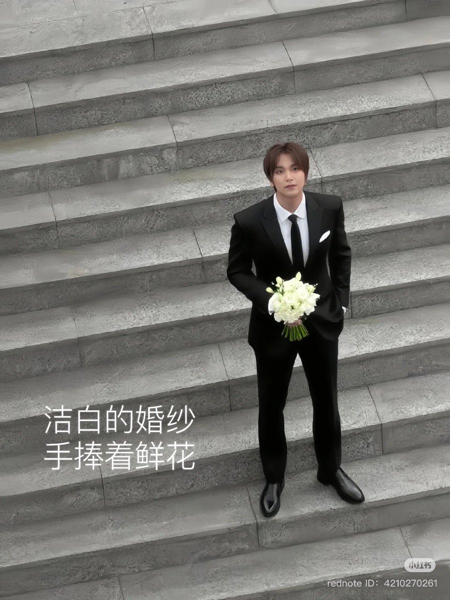 POET | #TEAMCHENLE tweet media