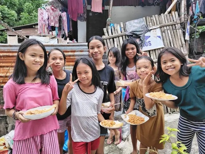 Dianah143's tweet image. Thank you for always providing the feeding Ministry, another opportunity that we can share our blessings and your Word to the Children.

#feedingprogram
#FlareNetwork #Flare #SongbirdNetwork #cryptocurrency #DeFi #NFTs #SGB #nftcommunity #Xrpcommunity #Nfts
@Cisckid @jeffvflynn