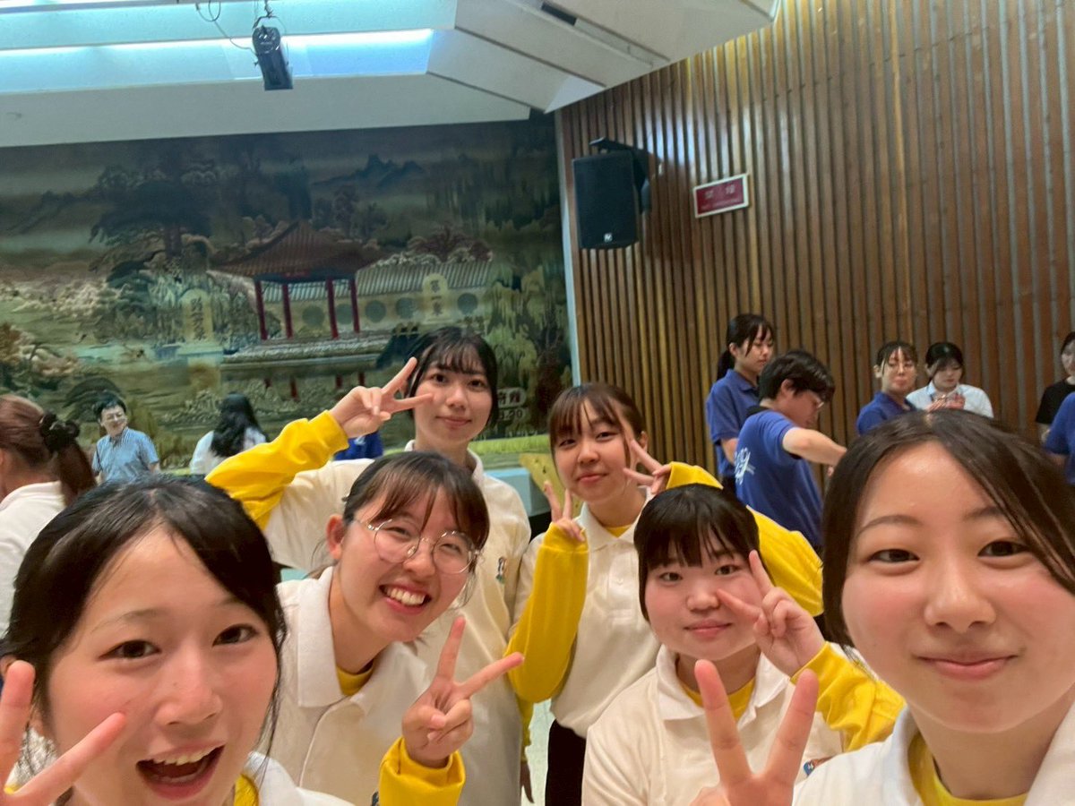 yubbhorn's tweet photo. こんにちは！山大吹奏ホルンパートです📯

昨日は山口県立大学さんと合同でのジョイントコンサートでした！

第2部では須川展也さんをゲストにお招きし、とても貴重な体験をさせて頂きました✨

とても楽しいコンサートになりました♪
ご来場いただきありがとうございました！ https://t.co/x5GSMbp9O7