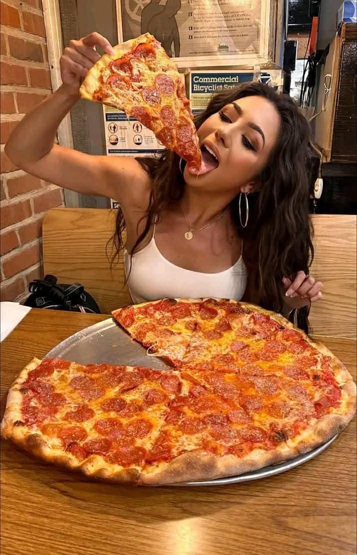 Lunch,bon appetit 🤭✌️🌸☀️